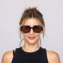 Load image into Gallery viewer, The Regent - Vintage Square Sunglasses for Women & Men