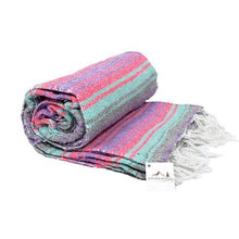Load image into Gallery viewer, Grey and Coral Mint Mexican Falsa Blanket
