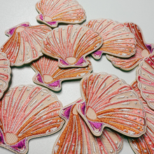 Load image into Gallery viewer, 2" Shell - Embroidered Hat Patch