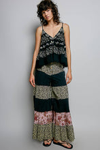 Load image into Gallery viewer, A-body Flared Fit Double Gauze Floral Embroidery Sleeveless