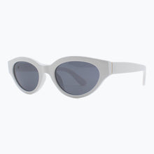 Load image into Gallery viewer, Monroe - Vintage Polarized Cat-Eye Sunglasses for Women