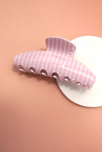 Load image into Gallery viewer, JUMBO STRIPE PLAID OVAL HAIR CLAW CLIPS | 40H1020