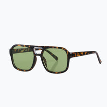 Load image into Gallery viewer, Diplomat - Retro Aviator Sunglasses for Women & Men
