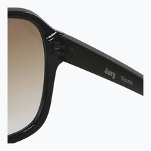 Load image into Gallery viewer, Diplomat - Retro Aviator Sunglasses for Women &amp; Men
