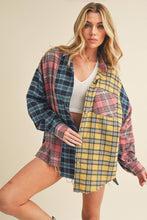Load image into Gallery viewer, 8316DN  Neela Multi Color Plaid Flannel Shirt 1
