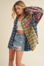 Load image into Gallery viewer, 8316DN  Neela Multi Color Plaid Flannel Shirt 1
