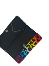 Load image into Gallery viewer, MULTI COLOR ANIMAL PRINT CLUTCH
