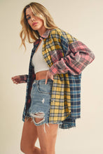 Load image into Gallery viewer, 8316DN  Neela Multi Color Plaid Flannel Shirt 1
