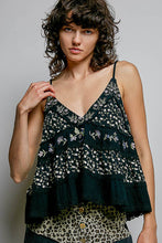 Load image into Gallery viewer, A-body Flared Fit Double Gauze Floral Embroidery Sleeveless
