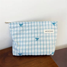 Load image into Gallery viewer, Large Fresh Makeup Bag Travel Toiletry Organizer_CUAB00646

