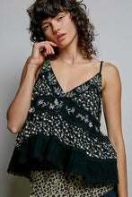 Load image into Gallery viewer, A-body Flared Fit Double Gauze Floral Embroidery Sleeveless
