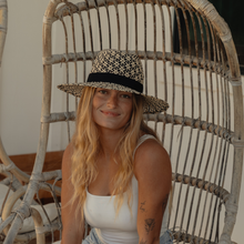 Load image into Gallery viewer, Local Beach Vida Sun Hat
