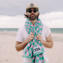 Load image into Gallery viewer, Checker Beach &amp; Bath Towel
