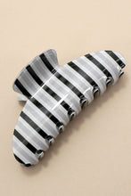 Load image into Gallery viewer, JUMBO STRIPE PLAID OVAL HAIR CLAW CLIPS | 40H1069

