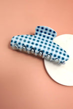 Load image into Gallery viewer, JUMBO STRIPE PLAID OVAL HAIR CLAW CLIPS | 40H1020
