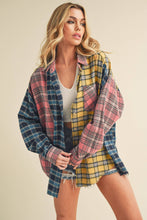 Load image into Gallery viewer, 8316DN  Neela Multi Color Plaid Flannel Shirt 1
