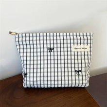 Load image into Gallery viewer, Large Fresh Makeup Bag Travel Toiletry Organizer_CUAB00646

